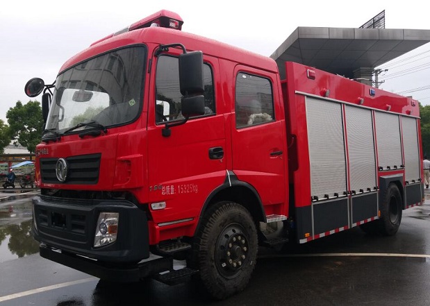 東風(fēng)153泡沫消防車(6-7T)|東風(fēng)專用底盤泡沫消防車